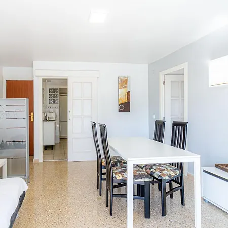 Apartment Residencial Costamar Next Bcn, 50m With Swimming Pool